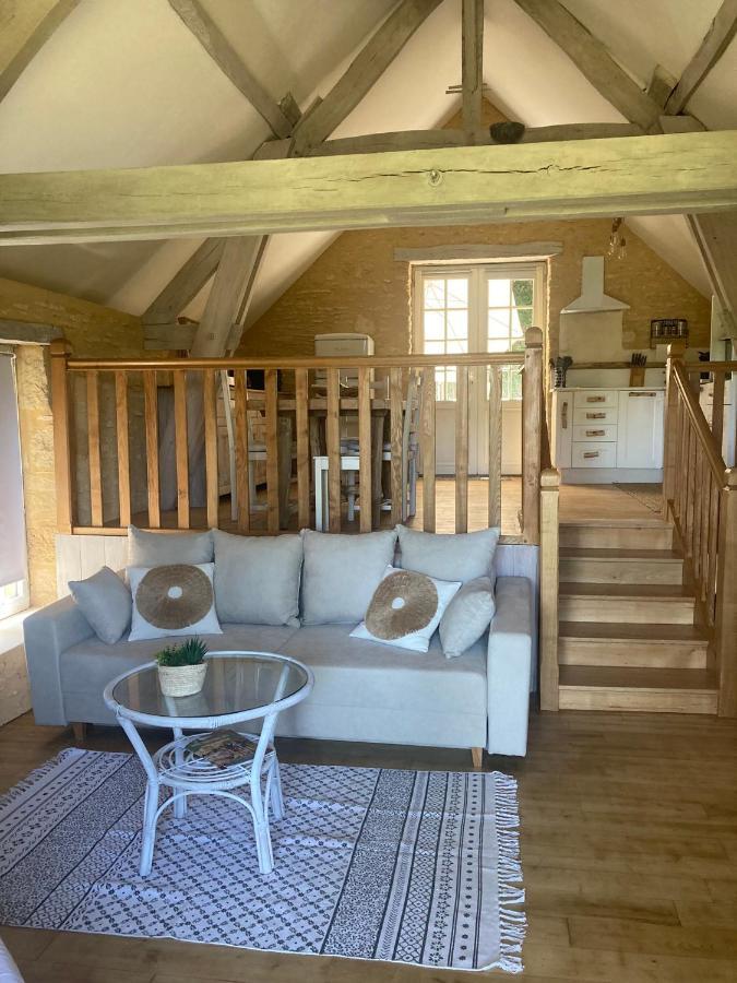 Logis Des 4 Fees Et Son Bain Nordique Villa Sainte-Nathalene Bagian luar foto